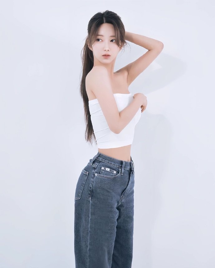 片单主题配图 · 静帧：片源与进度云同步